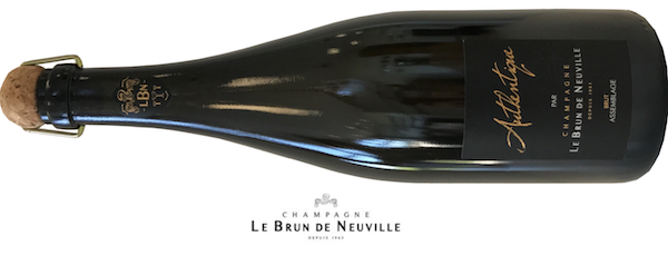 Unsere Champagner Authentique des Hauses Le Brun de Neuville mit dem Agraffe - Verschluss können Sie bei Wein-Musketier kaufen